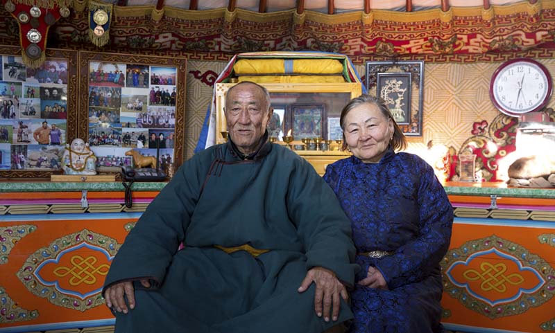mongolia nomad family 